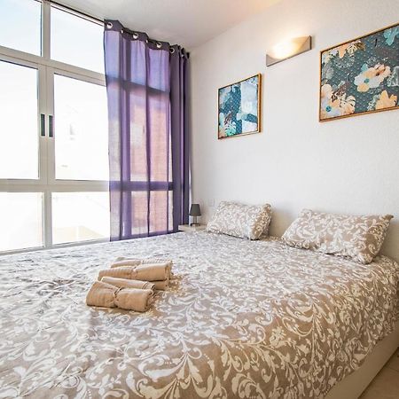 Golden Wave 2 Apartment Corralejo Exterior photo