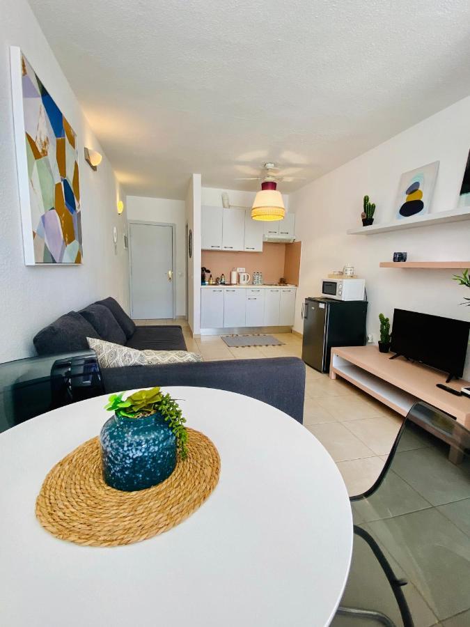 Golden Wave 2 Apartment Corralejo Exterior photo