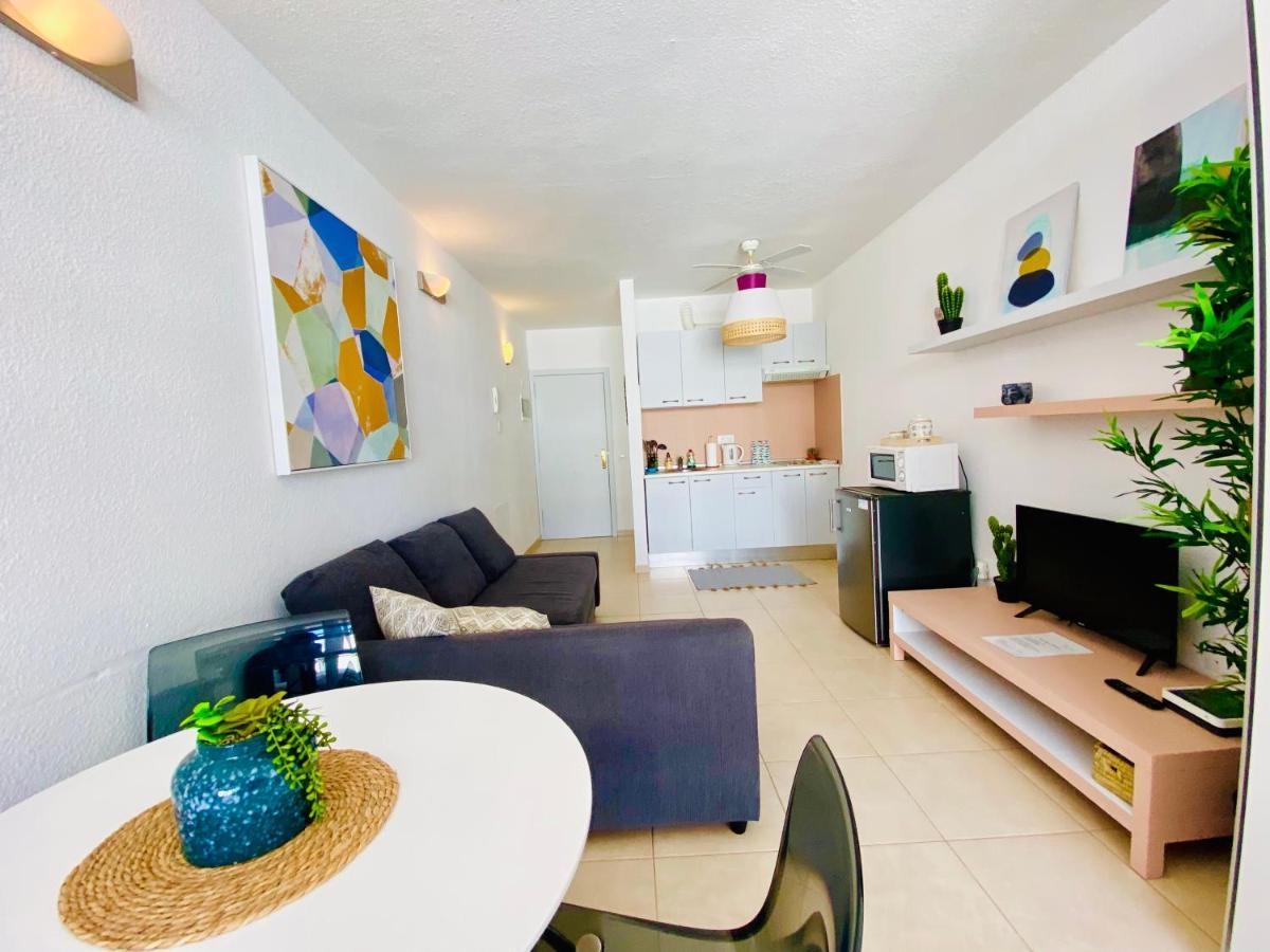 Golden Wave 2 Apartment Corralejo Exterior photo